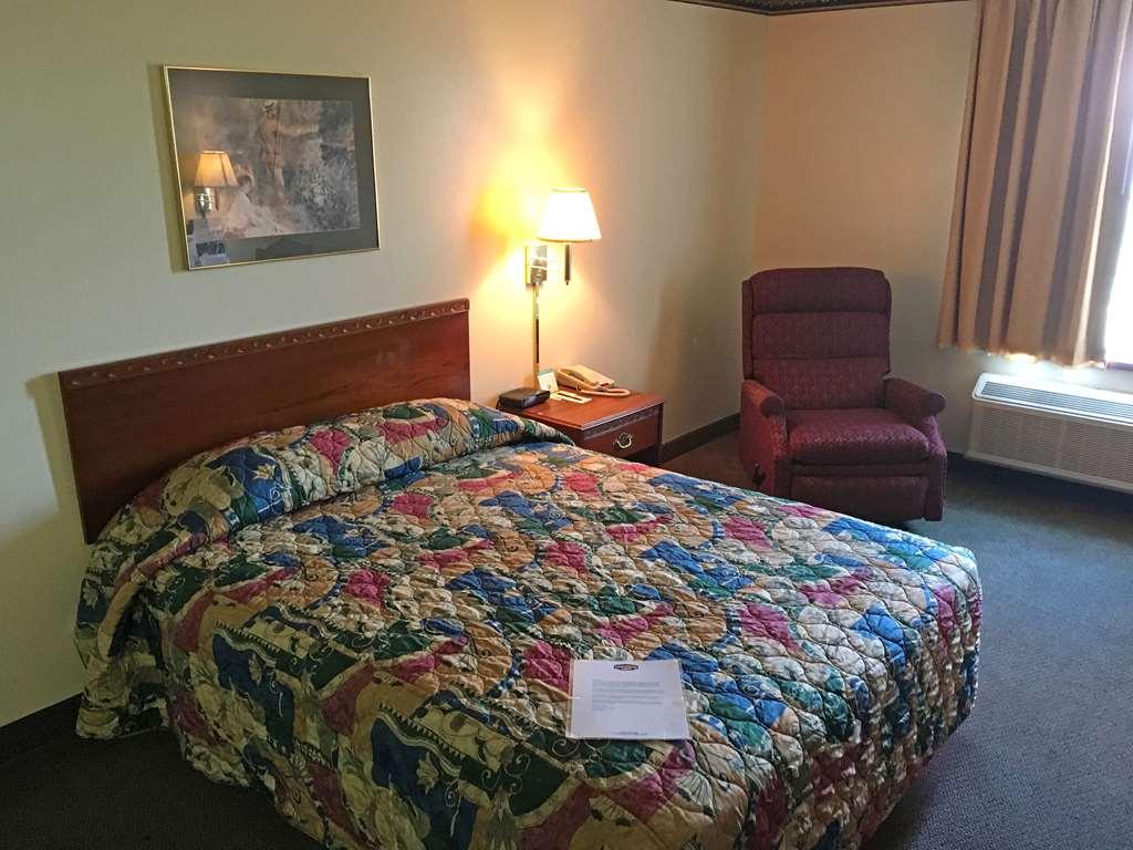 Country Hearth Inn & Suites Willard Quarto foto